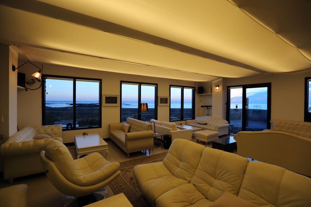 Hotel52 Seogwipo Esterno foto